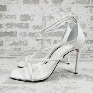 New Schutz Gaiah White Elegant High Heel Strappy Sandals A78